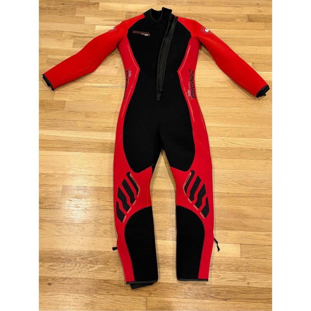 Camaro Alpha 5 Evostretch Overall Wetsuit Size 52/Large Black Red 5mm Front Zip